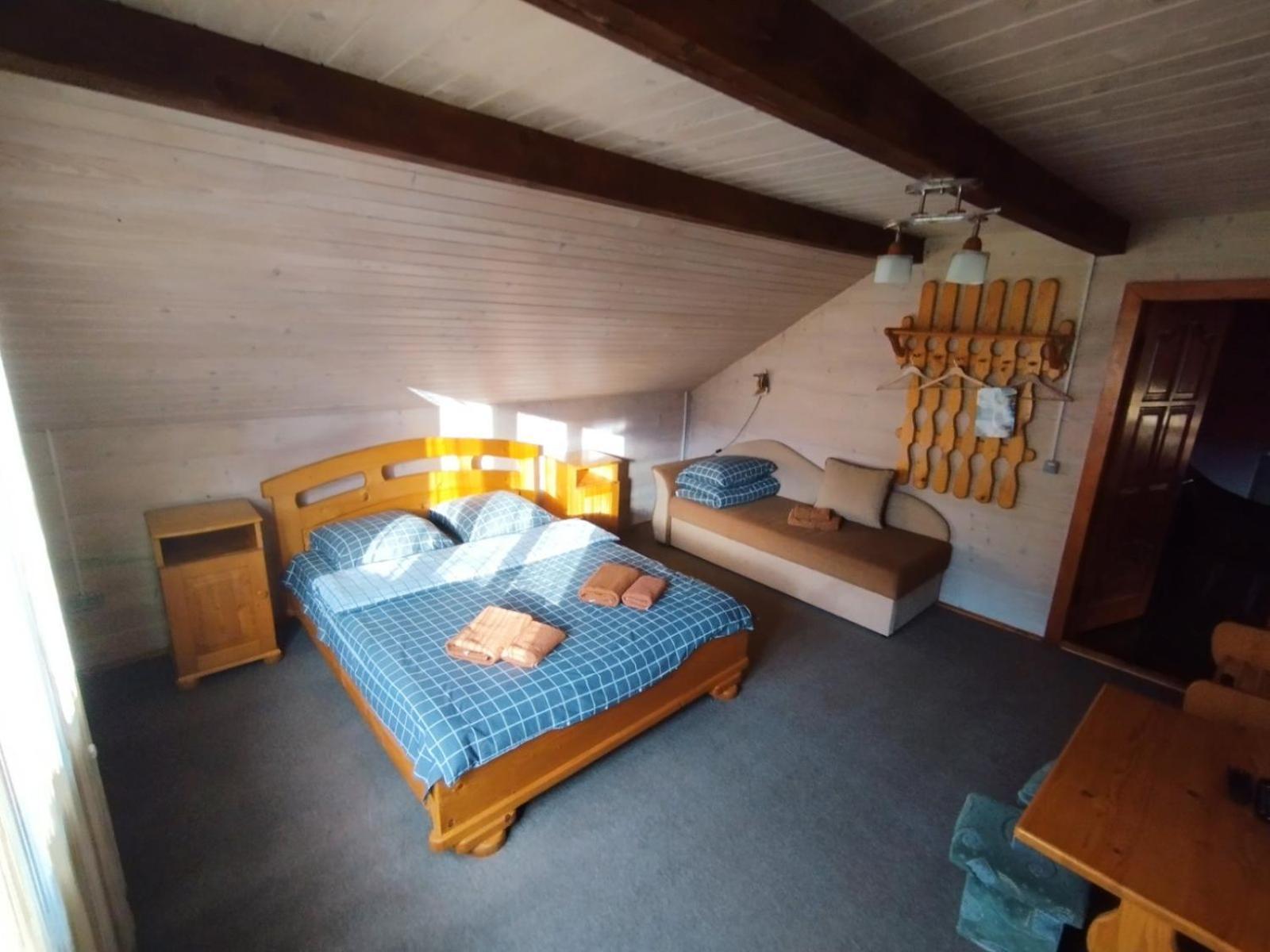 Lucy Otel Yaremche Oda fotoğraf