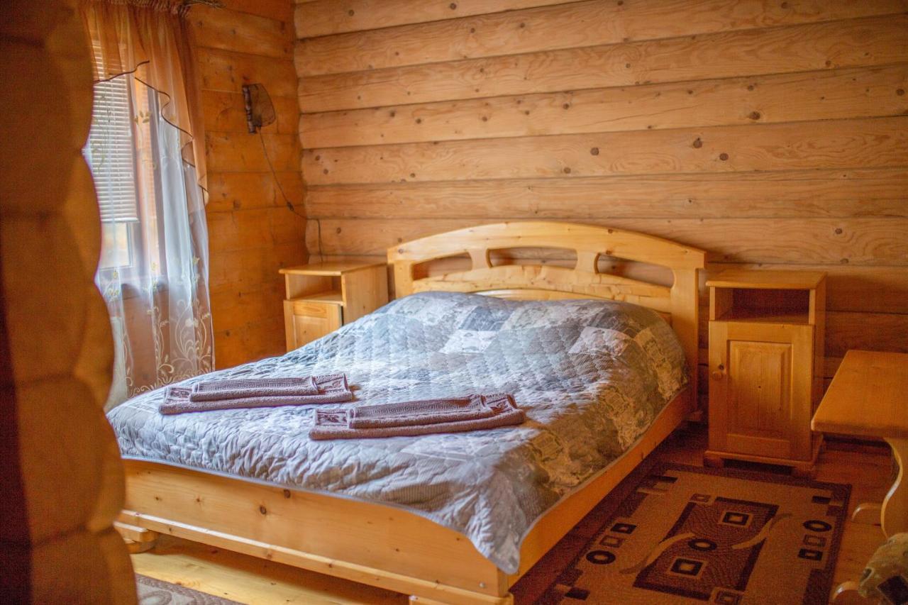 Lucy Otel Yaremche Dış mekan fotoğraf